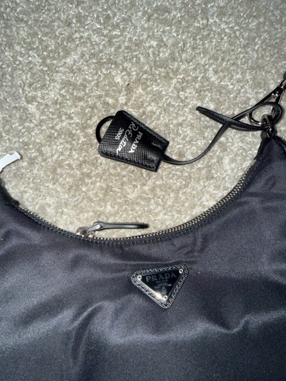 Prada Re-Edition 2005 Re-Nylon bag - Picture 14 of 16